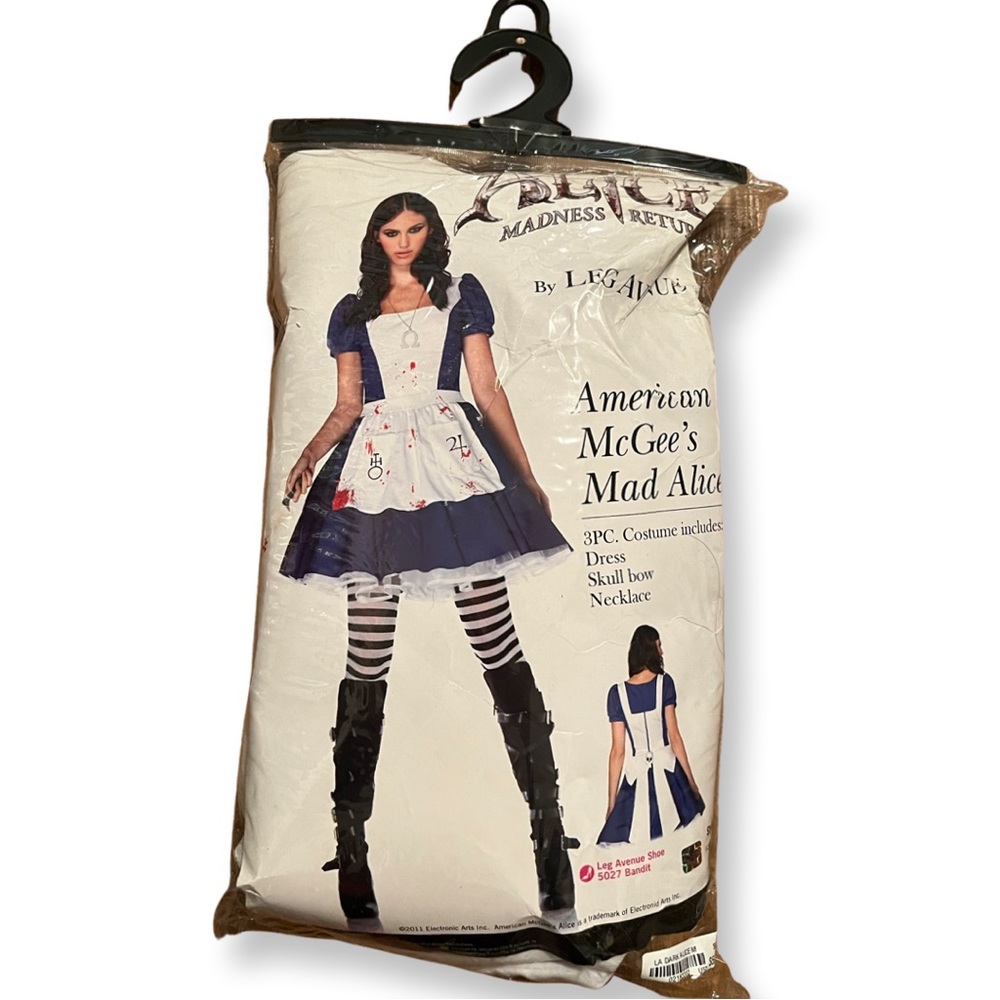 Alice Madness Returns Costume 🖤❤️ Full Included; PLUS 1 Extra Skirt ❣️ Size: M